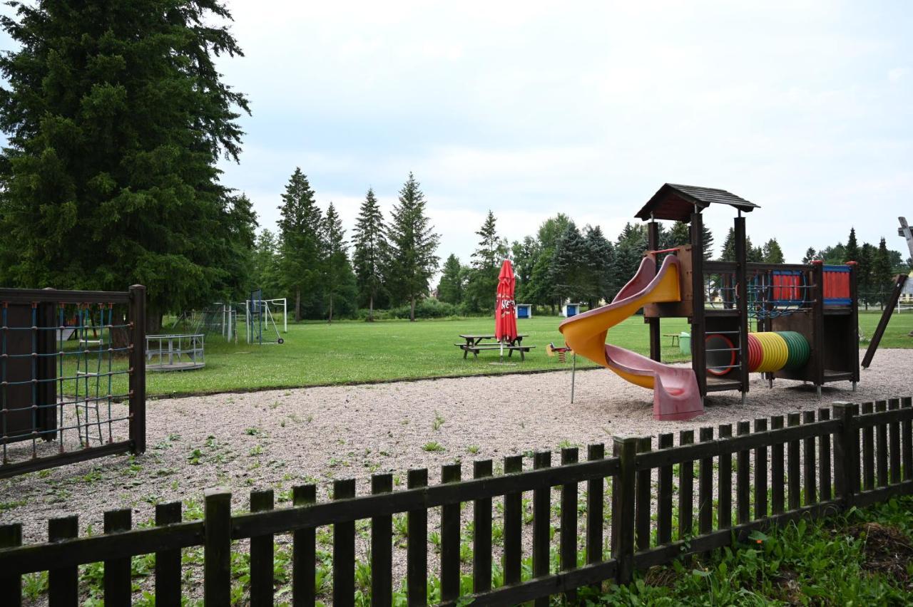 Penzion Mezi Radky Jindřichův Hradec Exterior foto